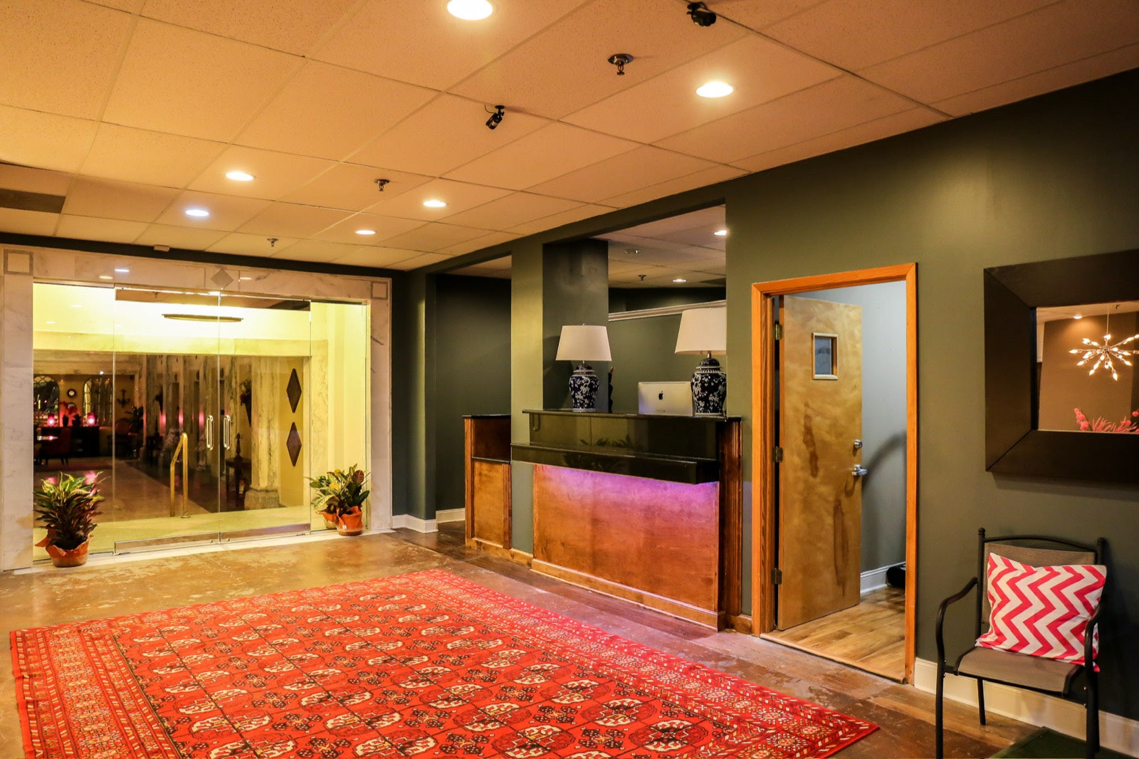 Front desk and concierge lounge in the lobby of the Exchange Building, Downtown Memphis