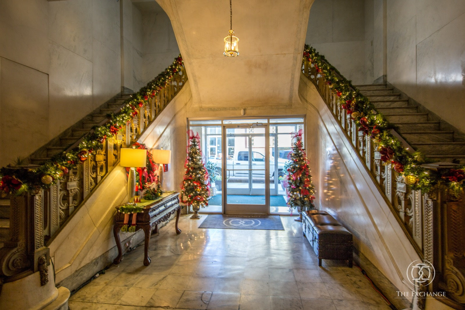 Marble grand staircase at the main entrance with holiday garland, Exchange Building Memphis